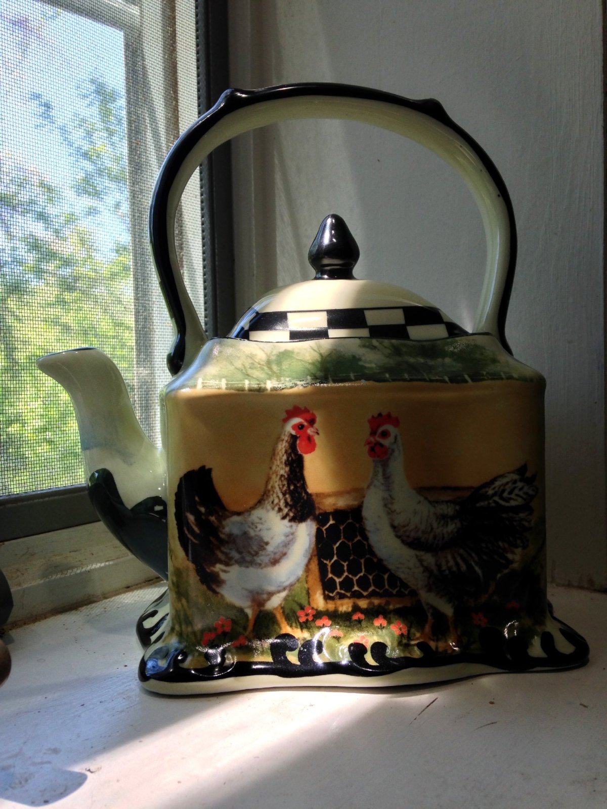 The Chicken Teapot and the Fantastically Lovely Day