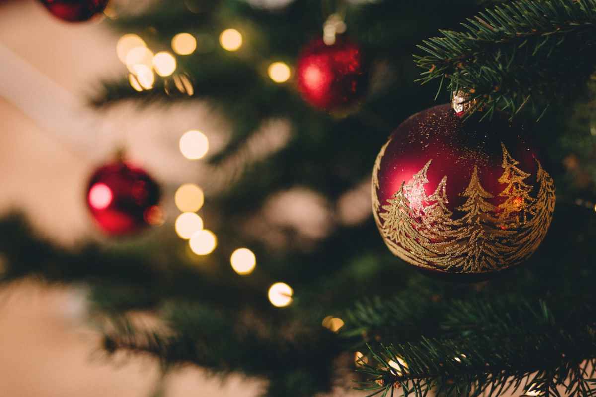 Ten Things to Do to Get into the Festive&nbsp;Spirit